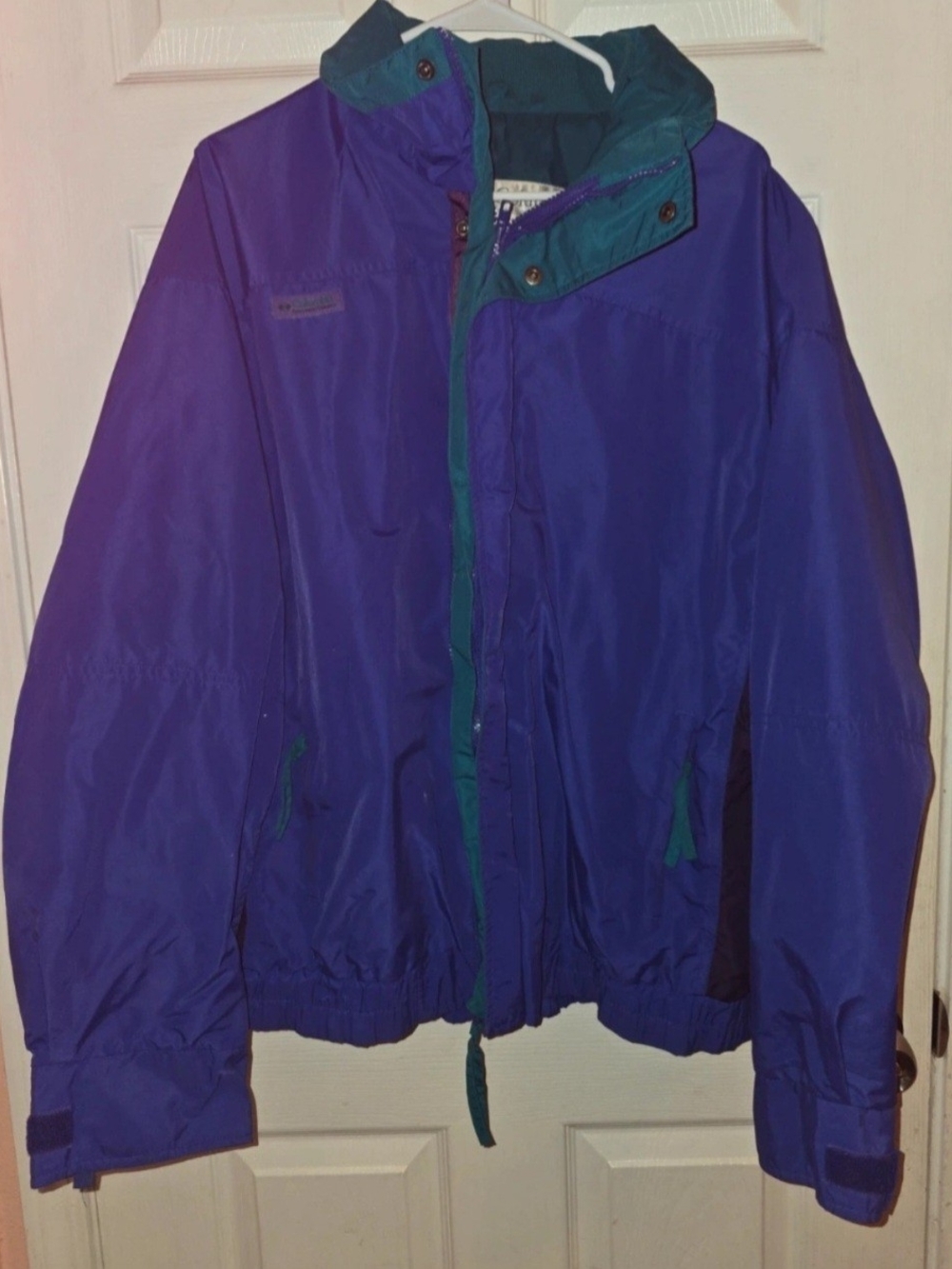 Columbia Men's Purple Windbreaker with Teal Trim